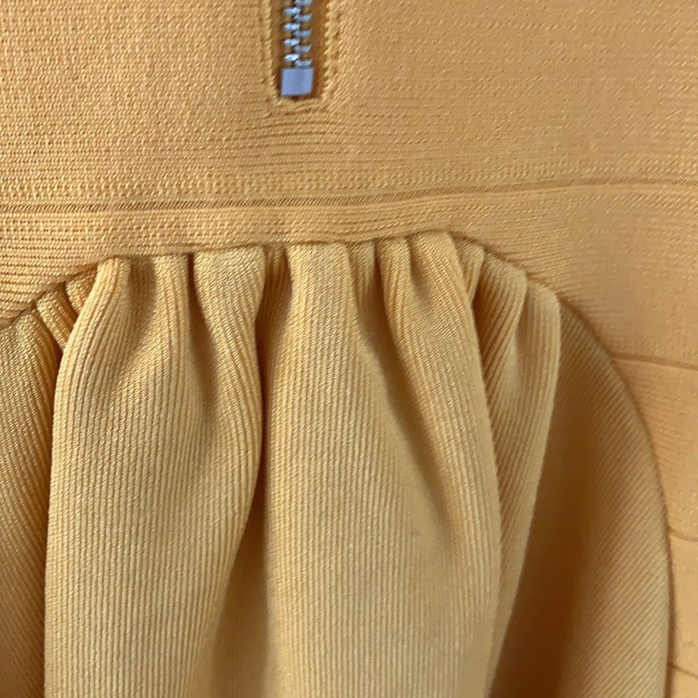 Stunning Bebe dress - Picture 14 of 16